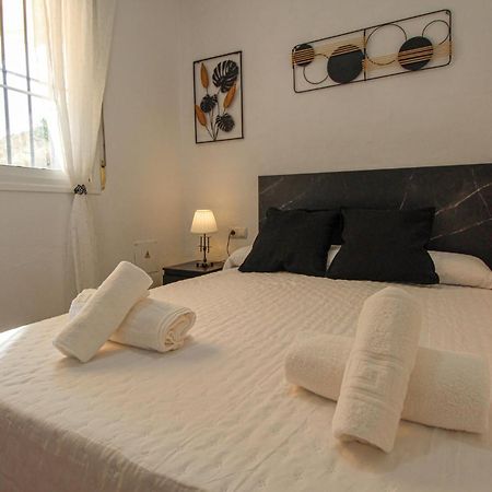 4 Bedroom Gorgeous Home In Sedella 외부 사진